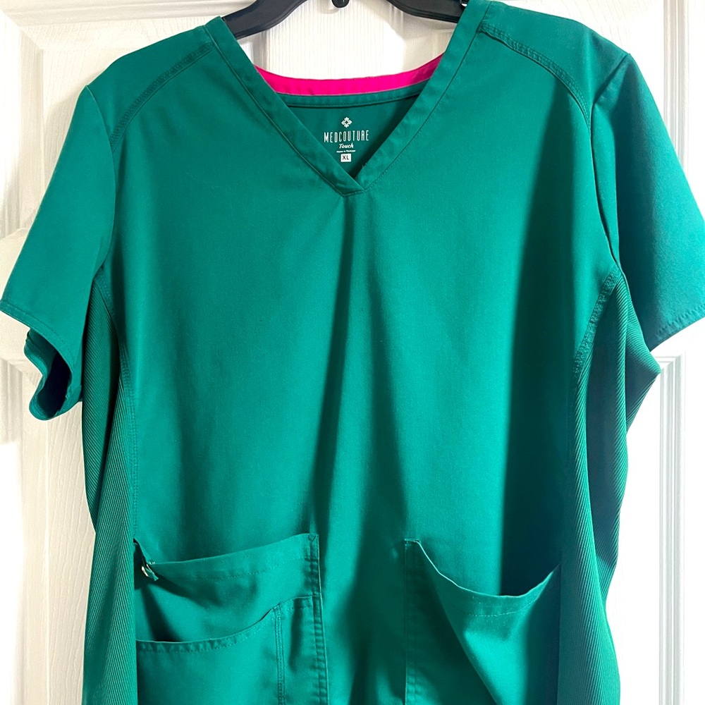 XL Med Couture Scrub Top